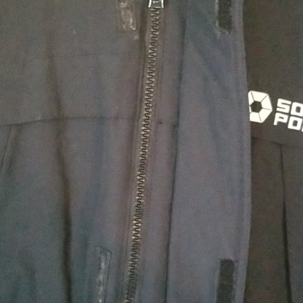 South Pole black winter coat. Size Large - Picture 7 of 7